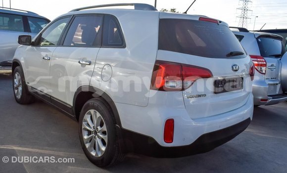 Buy Import Kia Sorento White Car in Import - Dubai in Ayeyarwady Buy Import Kia Sorento White Car in Import - Dubai in Ayeyarwady