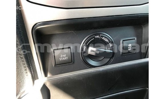 သွင်းကုန် Toyota Prado Other ကား Import - Dubai Ayeyarwady သွင်းကုန် Toyota Prado Other ကား Import - Dubai Ayeyarwady