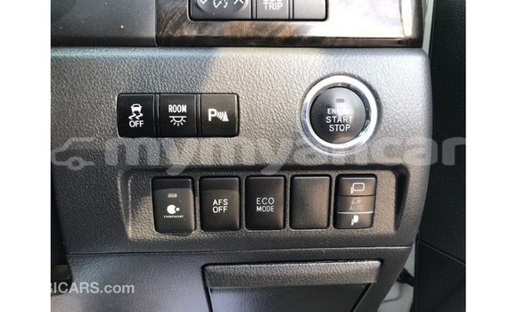 Buy Import Toyota Vellfire White Car in Import - Dubai in Ayeyarwady Buy Import Toyota Vellfire White Car in Import - Dubai in Ayeyarwady