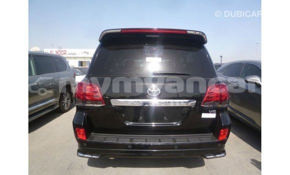 သွင်းကုန် Toyota Land Cruiser Black ကား Import - Dubai Ayeyarwady သွင်းကုန် Toyota Land Cruiser Black ကား Import - Dubai Ayeyarwady