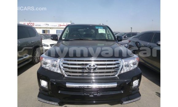 သွင်းကုန် Toyota Land Cruiser Black ကား Import - Dubai Ayeyarwady သွင်းကုန် Toyota Land Cruiser Black ကား Import - Dubai Ayeyarwady