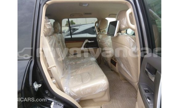 Acheter Import Voiture Toyota Land Cruiser Noir à Import - Dubai, #<Region:0x000000000c5121b8> Acheter Import Voiture Toyota Land Cruiser Noir à Import - Dubai, #<Region:0x000000000c5121b8>