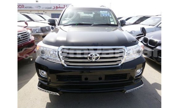 သွင်းကုန် Toyota Land Cruiser Black ကား Import - Dubai Ayeyarwady သွင်းကုန် Toyota Land Cruiser Black ကား Import - Dubai Ayeyarwady