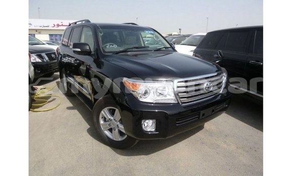 သွင်းကုန် Toyota Land Cruiser Black ကား Import - Dubai Ayeyarwady သွင်းကုန် Toyota Land Cruiser Black ကား Import - Dubai Ayeyarwady