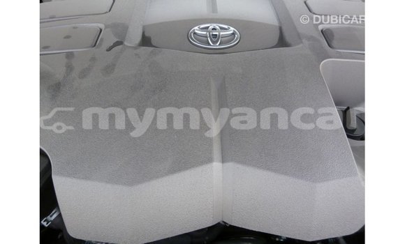 Buy Import Toyota Land Cruiser Black Car in Import - Dubai in Ayeyarwady Buy Import Toyota Land Cruiser Black Car in Import - Dubai in Ayeyarwady