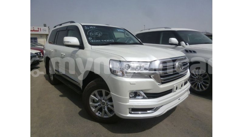 Big with watermark toyota land cruiser ayeyarwady import dubai 2376