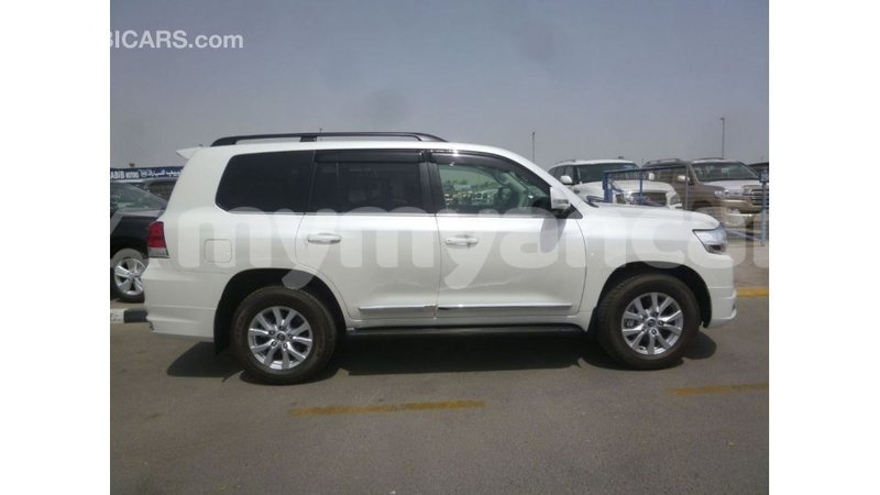 Big with watermark toyota land cruiser ayeyarwady import dubai 2376