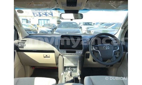 Acheter Import Voiture Toyota Prado Blanc à Import - Dubai, #<Region:0x000000000c5121b8> Acheter Import Voiture Toyota Prado Blanc à Import - Dubai, #<Region:0x000000000c5121b8>