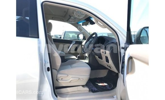Acheter Import Voiture Toyota Prado Blanc à Import - Dubai, #<Region:0x000000000c5121b8> Acheter Import Voiture Toyota Prado Blanc à Import - Dubai, #<Region:0x000000000c5121b8>