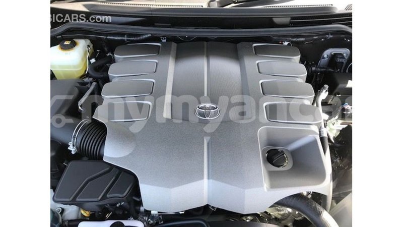 Big with watermark toyota land cruiser ayeyarwady import dubai 2385