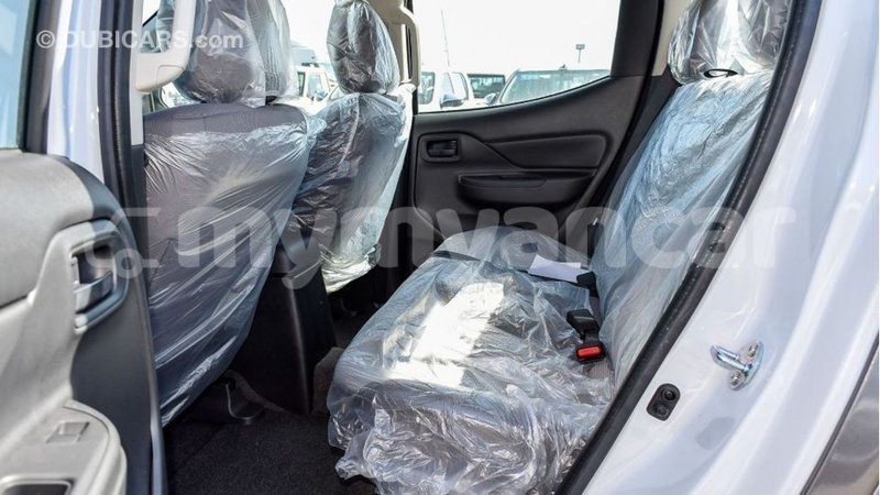 Big with watermark mitsubishi l200 ayeyarwady import dubai 2393