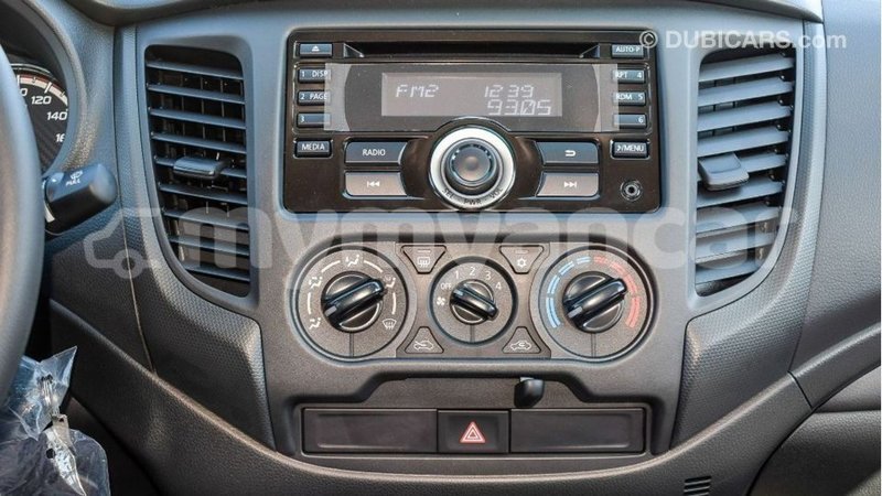 Big with watermark mitsubishi l200 ayeyarwady import dubai 2393