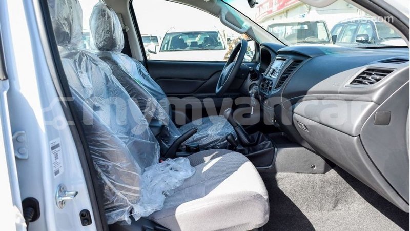 Big with watermark mitsubishi l200 ayeyarwady import dubai 2393