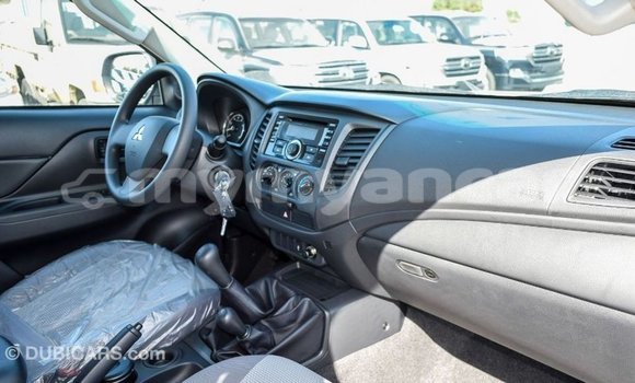 Buy Import Mitsubishi L200 White Car in Import - Dubai in Ayeyarwady Buy Import Mitsubishi L200 White Car in Import - Dubai in Ayeyarwady