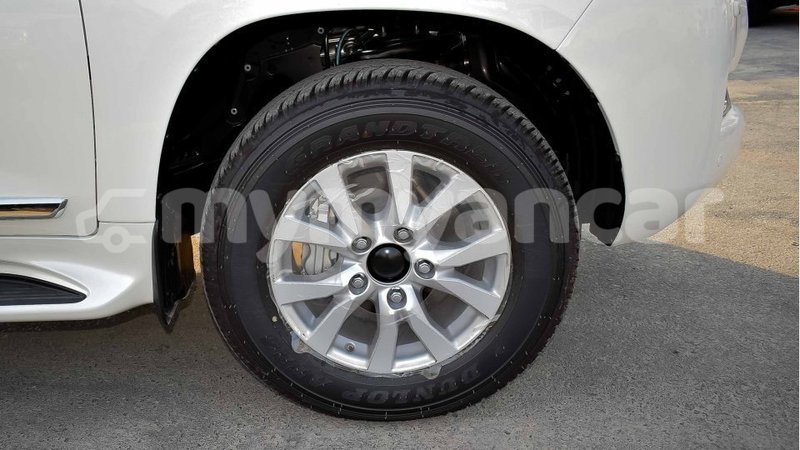 Big with watermark toyota land cruiser ayeyarwady import dubai 2395