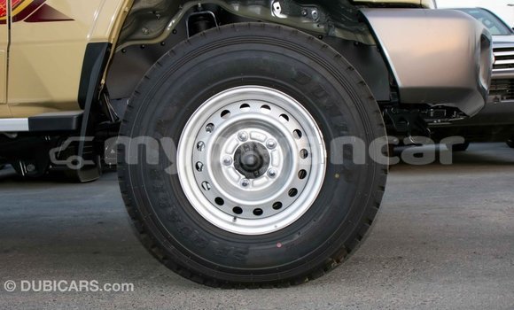Buy Import Toyota Land Cruiser Beige Car in Import - Dubai in Ayeyarwady Buy Import Toyota Land Cruiser Beige Car in Import - Dubai in Ayeyarwady