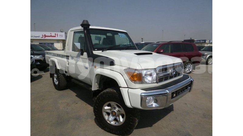 Big with watermark toyota land cruiser ayeyarwady import dubai 2400