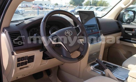 Acheter Import Voiture Toyota Land Cruiser Noir à Import - Dubai, #<Region:0x000000000c5121b8> Acheter Import Voiture Toyota Land Cruiser Noir à Import - Dubai, #<Region:0x000000000c5121b8>