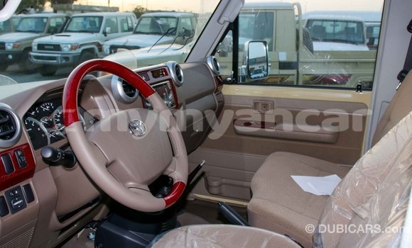 Buy Import Toyota Land Cruiser Beige Car in Import - Dubai in Ayeyarwady Buy Import Toyota Land Cruiser Beige Car in Import - Dubai in Ayeyarwady