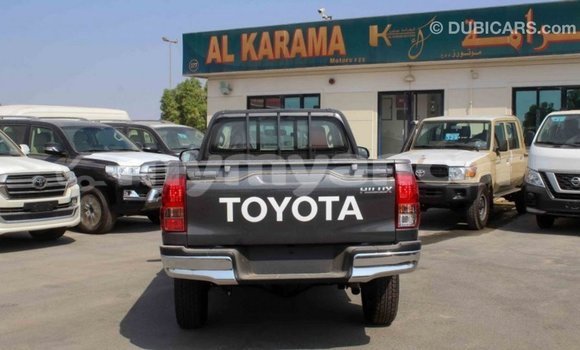 Buy Import Toyota Hilux Other Car in Import - Dubai in Ayeyarwady Buy Import Toyota Hilux Other Car in Import - Dubai in Ayeyarwady