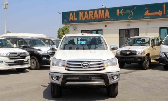 Buy Import Toyota Hilux White Car in Import - Dubai in Ayeyarwady Buy Import Toyota Hilux White Car in Import - Dubai in Ayeyarwady