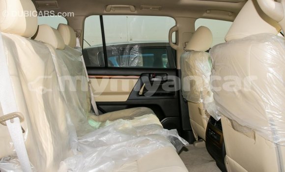 Buy Import Toyota Land Cruiser Other Car in Import - Dubai in Ayeyarwady Buy Import Toyota Land Cruiser Other Car in Import - Dubai in Ayeyarwady