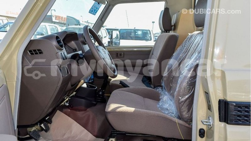 Big with watermark toyota land cruiser ayeyarwady import dubai 2420