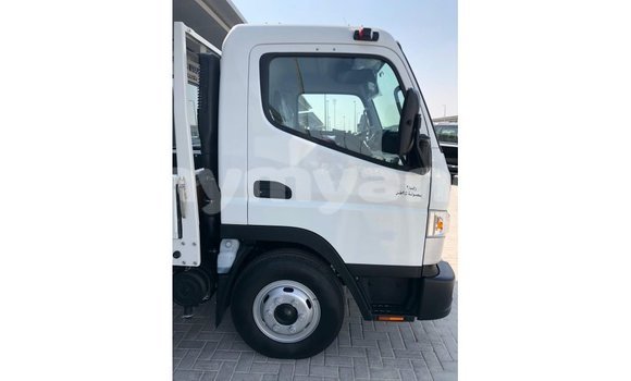 Buy Import Mitsubishi Carisma White Car in Import - Dubai in Ayeyarwady Buy Import Mitsubishi Carisma White Car in Import - Dubai in Ayeyarwady