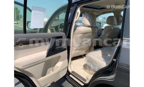 Buy Import Toyota Land Cruiser Black Car in Import - Dubai in Ayeyarwady Buy Import Toyota Land Cruiser Black Car in Import - Dubai in Ayeyarwady