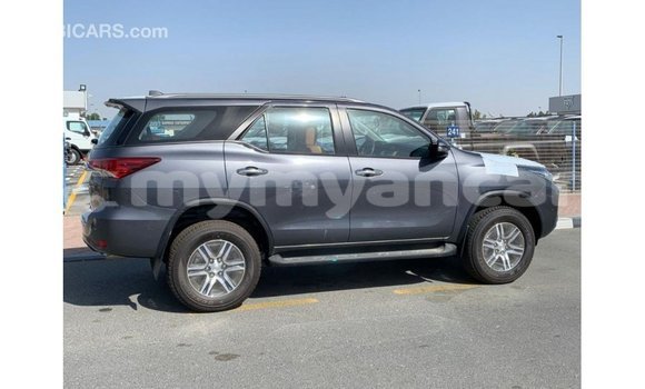 Buy Import Toyota Fortuner Other Car in Import - Dubai in Ayeyarwady Buy Import Toyota Fortuner Other Car in Import - Dubai in Ayeyarwady