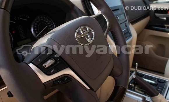 Buy Import Toyota Land Cruiser Black Car in Import - Dubai in Ayeyarwady Buy Import Toyota Land Cruiser Black Car in Import - Dubai in Ayeyarwady