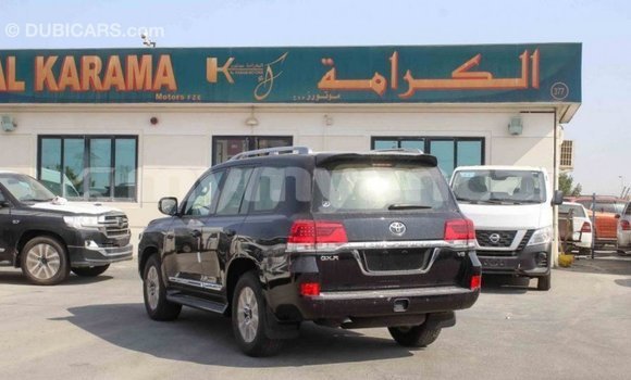 Buy Import Toyota Land Cruiser Black Car in Import - Dubai in Ayeyarwady Buy Import Toyota Land Cruiser Black Car in Import - Dubai in Ayeyarwady