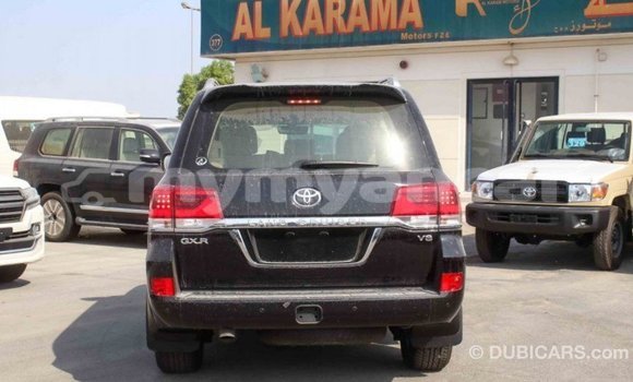 Buy Import Toyota Land Cruiser Black Car in Import - Dubai in Ayeyarwady Buy Import Toyota Land Cruiser Black Car in Import - Dubai in Ayeyarwady