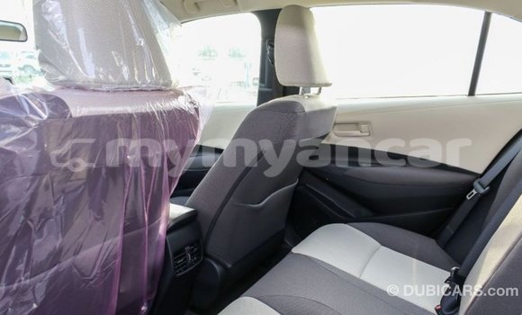 Buy Import Toyota Corolla White Car in Import - Dubai in Ayeyarwady Buy Import Toyota Corolla White Car in Import - Dubai in Ayeyarwady