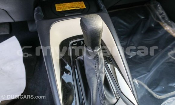 Buy Import Toyota Corolla White Car in Import - Dubai in Ayeyarwady Buy Import Toyota Corolla White Car in Import - Dubai in Ayeyarwady
