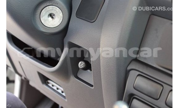 Buy Import Toyota Land Cruiser White Car in Import - Dubai in Ayeyarwady Buy Import Toyota Land Cruiser White Car in Import - Dubai in Ayeyarwady