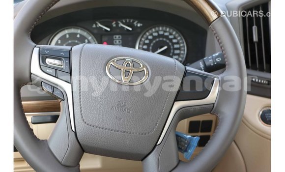 Buy Import Toyota Land Cruiser Black Car in Import - Dubai in Ayeyarwady Buy Import Toyota Land Cruiser Black Car in Import - Dubai in Ayeyarwady