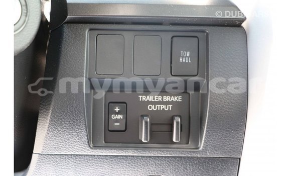 Buy Import Toyota Tundra White Car in Import - Dubai in Ayeyarwady Buy Import Toyota Tundra White Car in Import - Dubai in Ayeyarwady