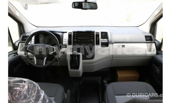 Buy Import Toyota Hiace White Car in Import - Dubai in Ayeyarwady Buy Import Toyota Hiace White Car in Import - Dubai in Ayeyarwady
