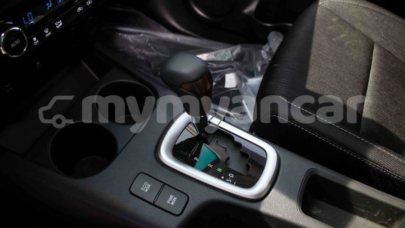 Big with watermark toyota hilux ayeyarwady import dubai 2450