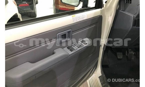 Buy Import Toyota Land Cruiser White Car in Import - Dubai in Ayeyarwady Buy Import Toyota Land Cruiser White Car in Import - Dubai in Ayeyarwady