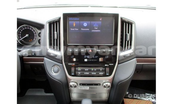 Buy Import Toyota Land Cruiser Black Car in Import - Dubai in Ayeyarwady Buy Import Toyota Land Cruiser Black Car in Import - Dubai in Ayeyarwady