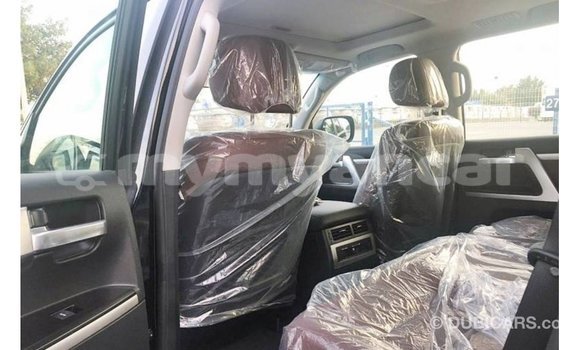 Buy Import Toyota Land Cruiser Black Car in Import - Dubai in Ayeyarwady Buy Import Toyota Land Cruiser Black Car in Import - Dubai in Ayeyarwady