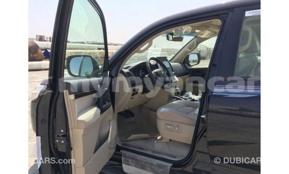 Buy Import Toyota Land Cruiser Black Car in Import - Dubai in Ayeyarwady Buy Import Toyota Land Cruiser Black Car in Import - Dubai in Ayeyarwady