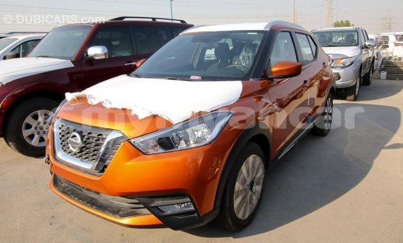 Buy Import Nissan Evalia Other Truck in Import - Dubai in Ayeyarwady Buy Import Nissan Evalia Other Truck in Import - Dubai in Ayeyarwady