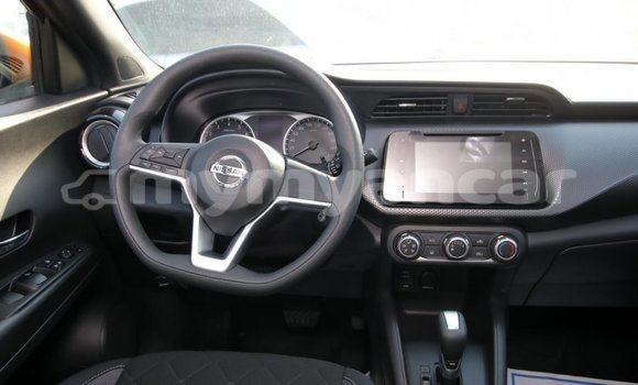 Buy Import Nissan Evalia Other Truck in Import - Dubai in Ayeyarwady Buy Import Nissan Evalia Other Truck in Import - Dubai in Ayeyarwady