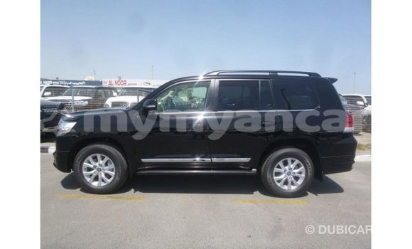 သွင်းကုန် Toyota Land Cruiser Black ကား Import - Dubai Ayeyarwady သွင်းကုန် Toyota Land Cruiser Black ကား Import - Dubai Ayeyarwady