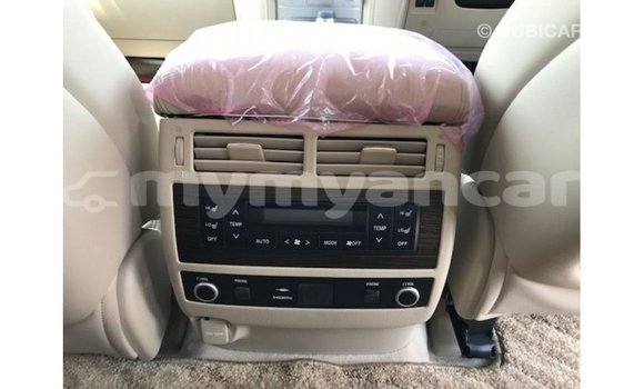 Acheter Import Voiture Toyota Land Cruiser Blanc à Import - Dubai, #<Region:0x000000000c5121b8> Acheter Import Voiture Toyota Land Cruiser Blanc à Import - Dubai, #<Region:0x000000000c5121b8>