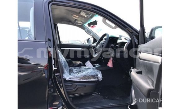 Acheter Import Voiture Toyota Hilux Noir à Import - Dubai, #<Region:0x000000000c5121b8> Acheter Import Voiture Toyota Hilux Noir à Import - Dubai, #<Region:0x000000000c5121b8>