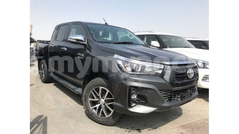 Big with watermark toyota hilux ayeyarwady import dubai 2501